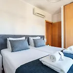 Privilege Dalia With Rooftop Pool, Village Marina - شقة *