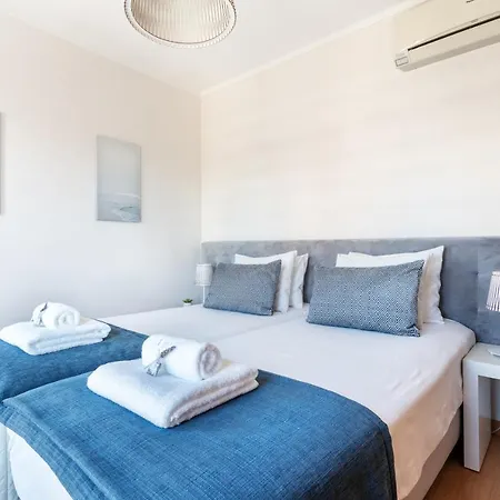 Privilege Dalia With Rooftop Pool, Village Marina -