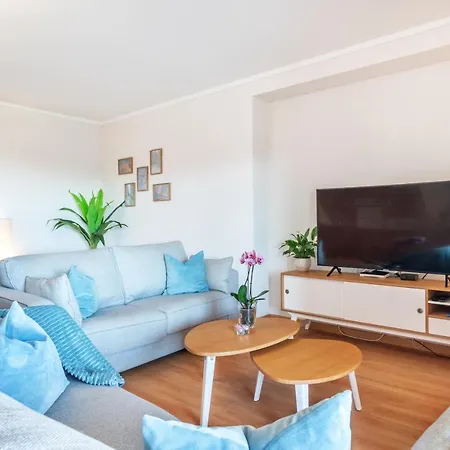 Privilege Dalia With Rooftop Pool, Village Marina - Appartement